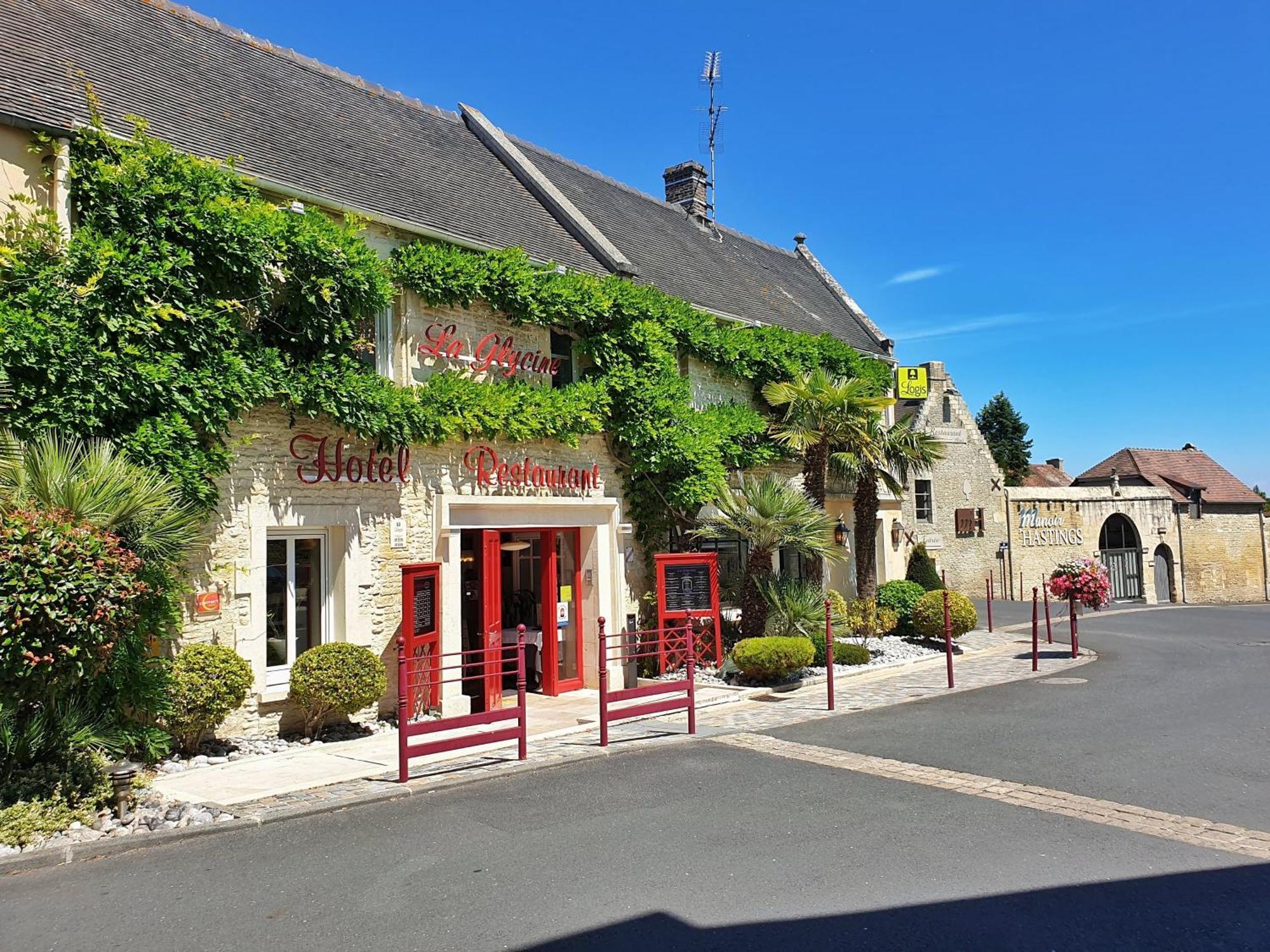 La Glycine Hotel, Spa Et Bien-Etre Bénouville Exterior photo